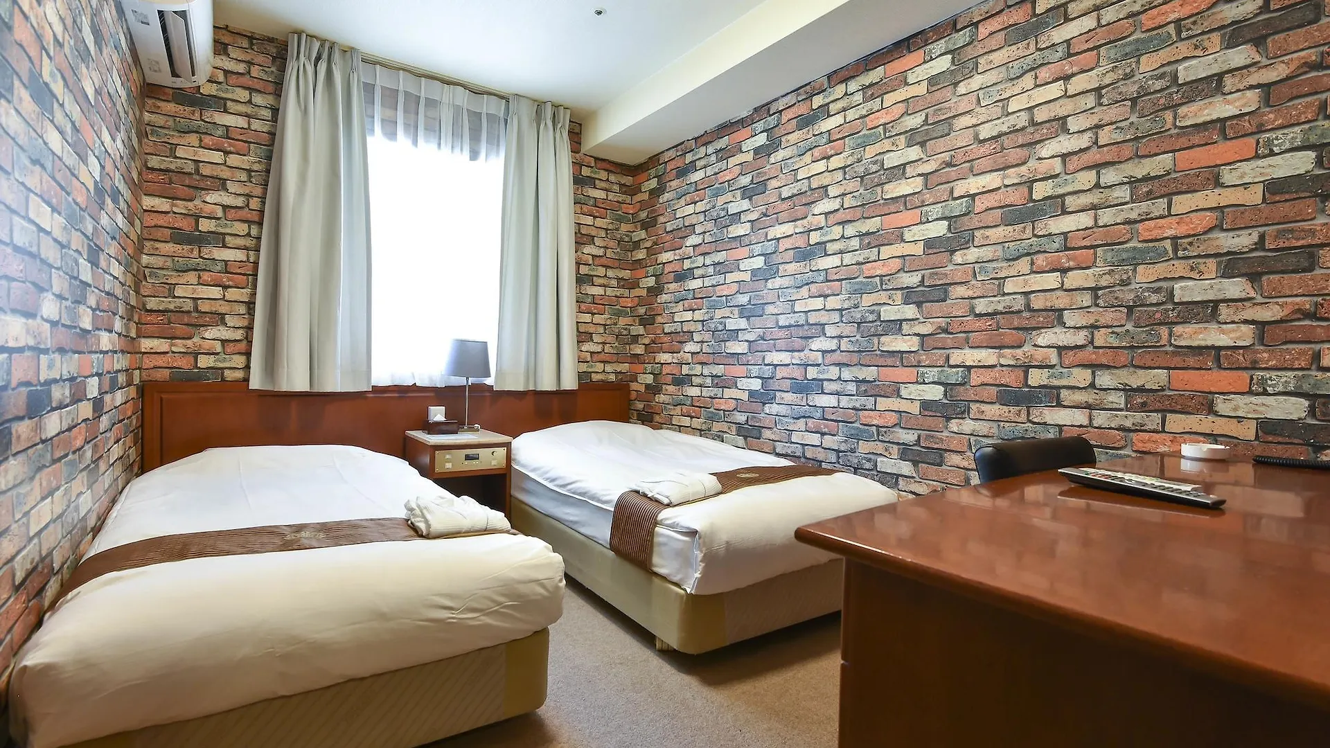 New Osaka Hotel Shinsaibashi