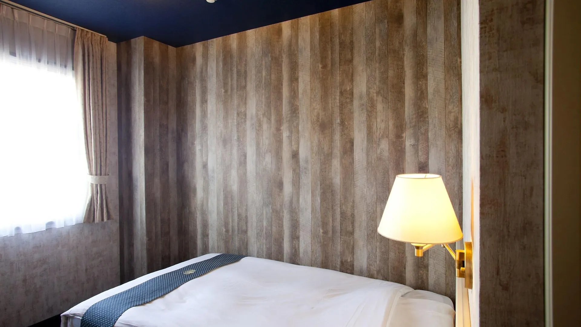 New Osaka Hotel Shinsaibashi