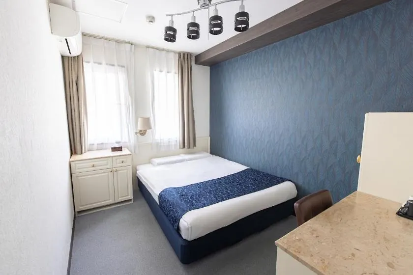 New Osaka Hotel Shinsaibashi 3*,